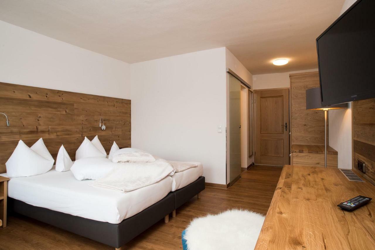 Gaestehaus Wildbach Mittelberg Eksteriør billede